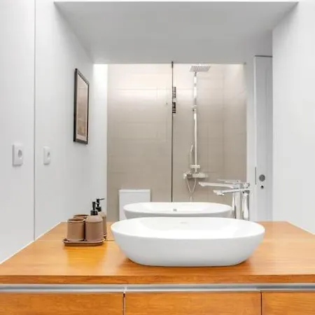 Modern & Luminous In Monte Апартаменты *